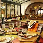 Hotel Breuer's Ruedesheimer Schloss Rüdesheim am Rhein