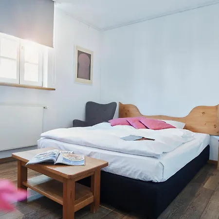 Breuer's Ruedesheimer Schloss 4*