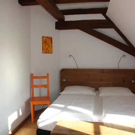 Otel Breuer's Ruedesheimer Schloss 4*