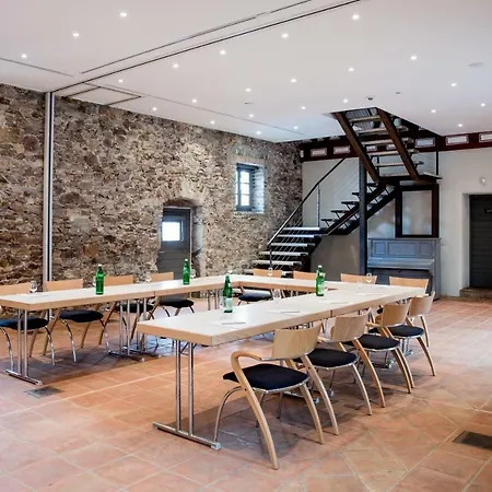 Breuer's Ruedesheimer Schloss