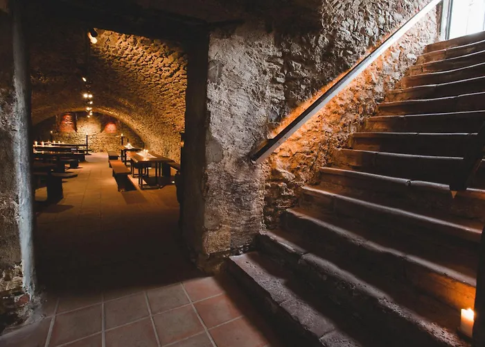 Breuer's Ruedesheimer Schloss Ruedesheim am Rhein