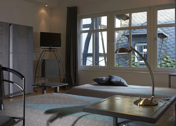 Breuer's Ruedesheimer Schloss 4* Ruedesheim am Rhein