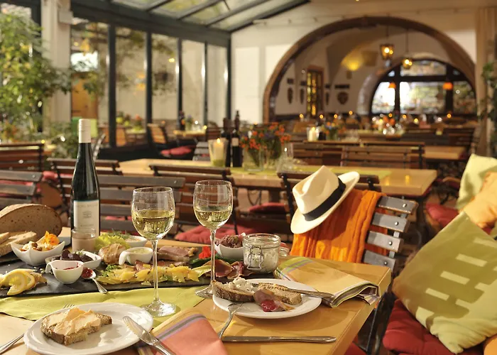 Breuer's Ruedesheimer Schloss Ruedesheim am Rhein