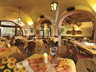 Breuer's Ruedesheimer Schloss Готель