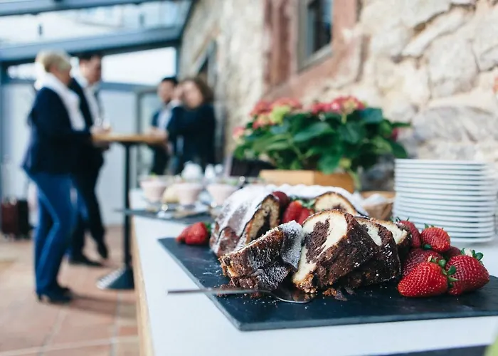 Hotel Breuer's Ruedesheimer Schloss Ruedesheim am Rhein